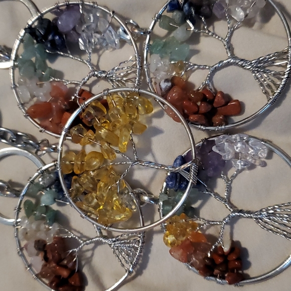 Accessories - Chakra Gemstone Tree of Life
